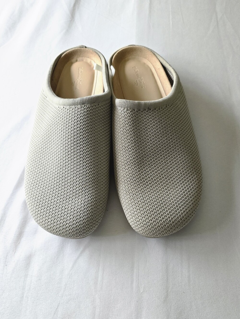 Universal Thread Clogs Size 10 NWOT - Picture 2 of 9